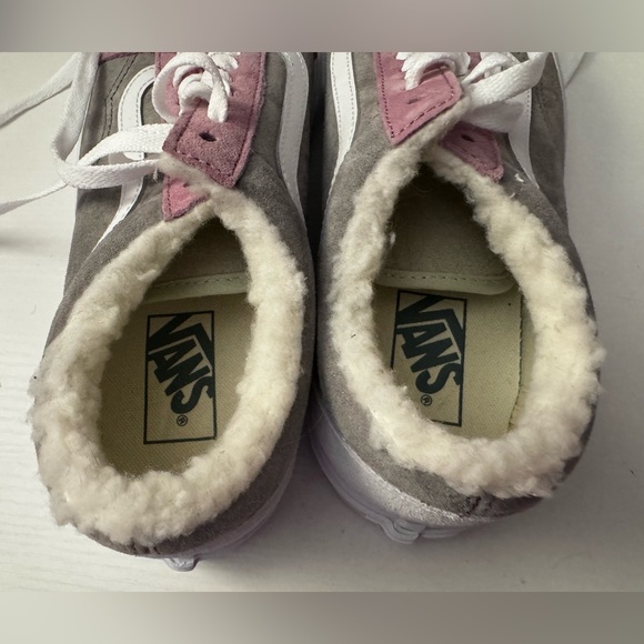 Unworn Vans Old Skool Suede Sherpa Pink Grey - Picture 12 of 16